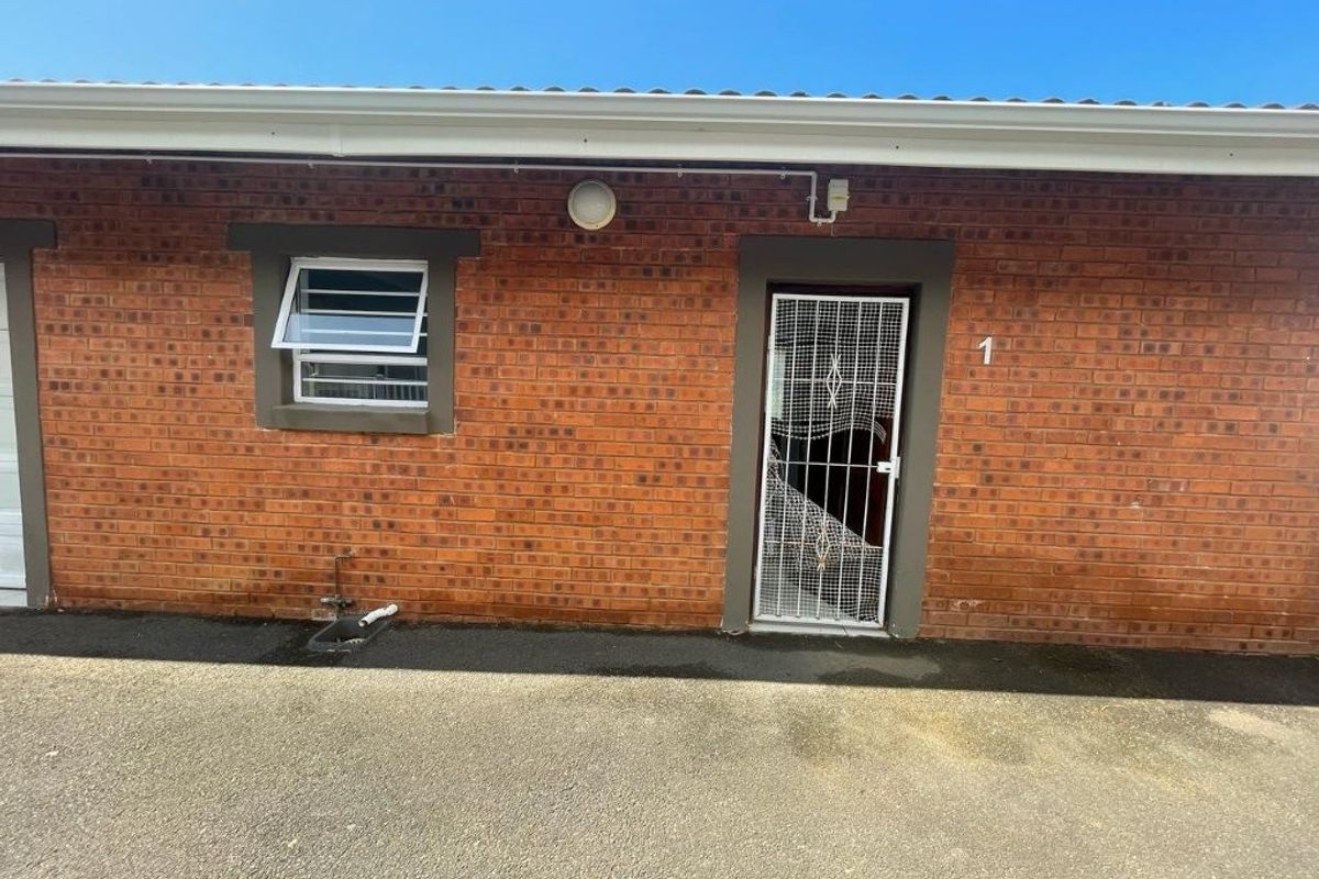 Charming 1 Bedroom Garden Unit In Milkwood Lifestyle Village - Sea Park - Photo 4