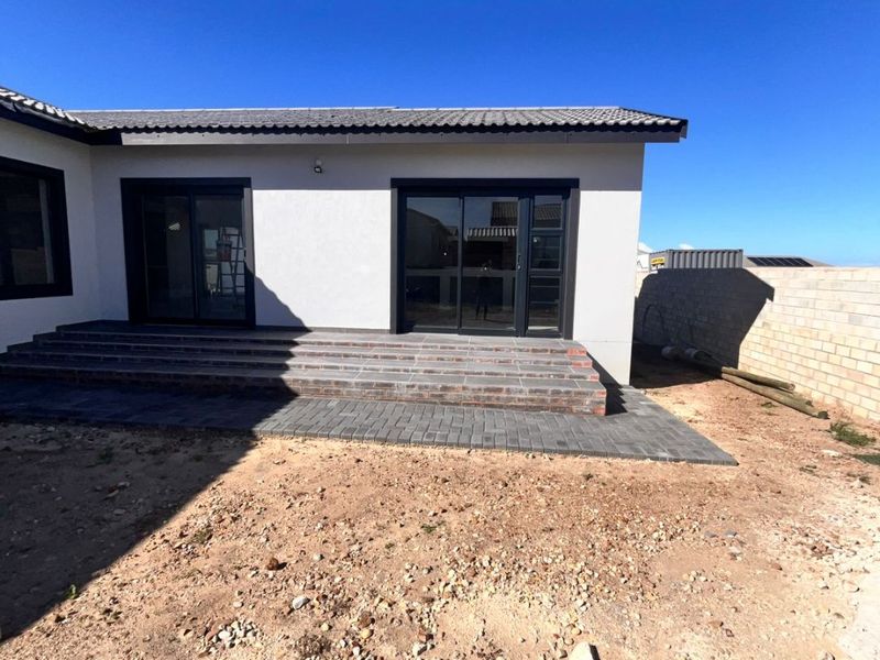 Brand new property in Fountains Estate - Photo 3