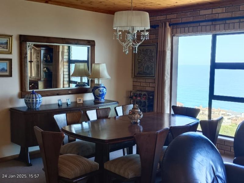 Beachfront Oasis with Panoramic Sea Views in an Exclusive Cul-de-Sac! - Photo 9