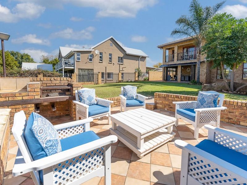 Spacious Family Home in Vaal Marina - Photo 7