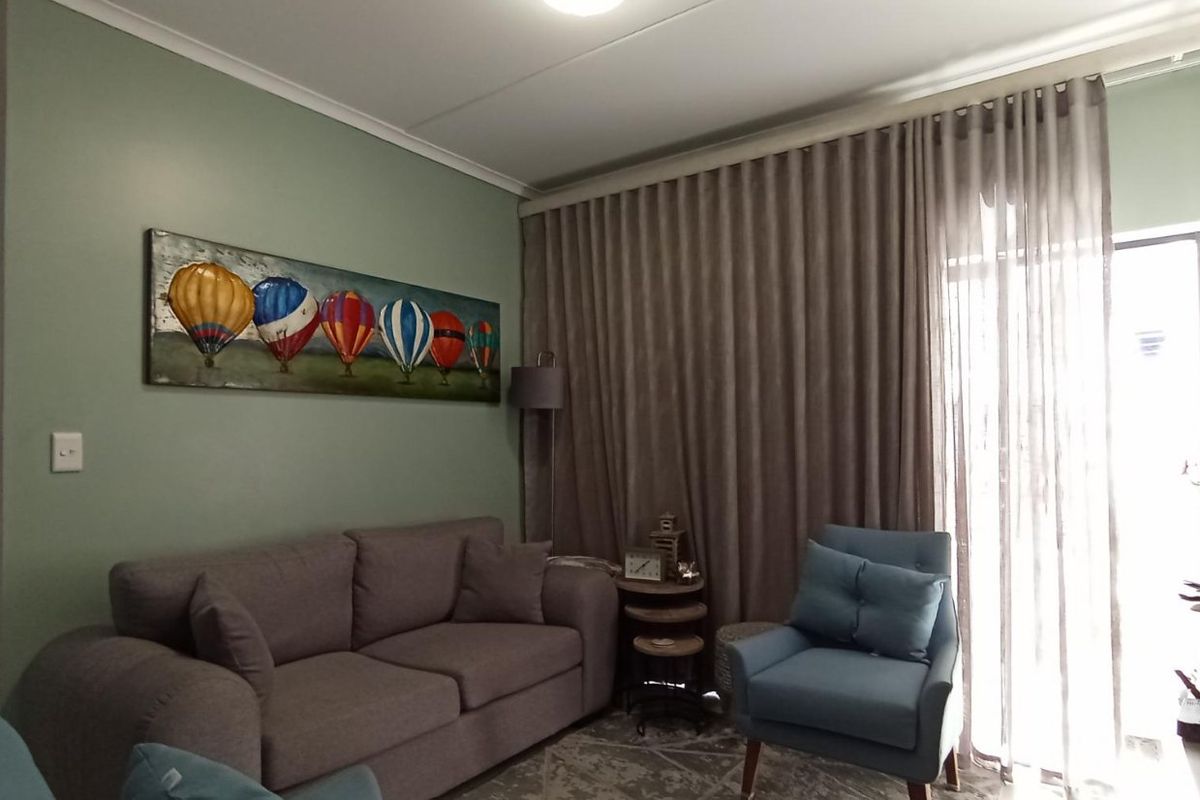 2 Bed Apartment in Carlswald for Sale - Photo 5