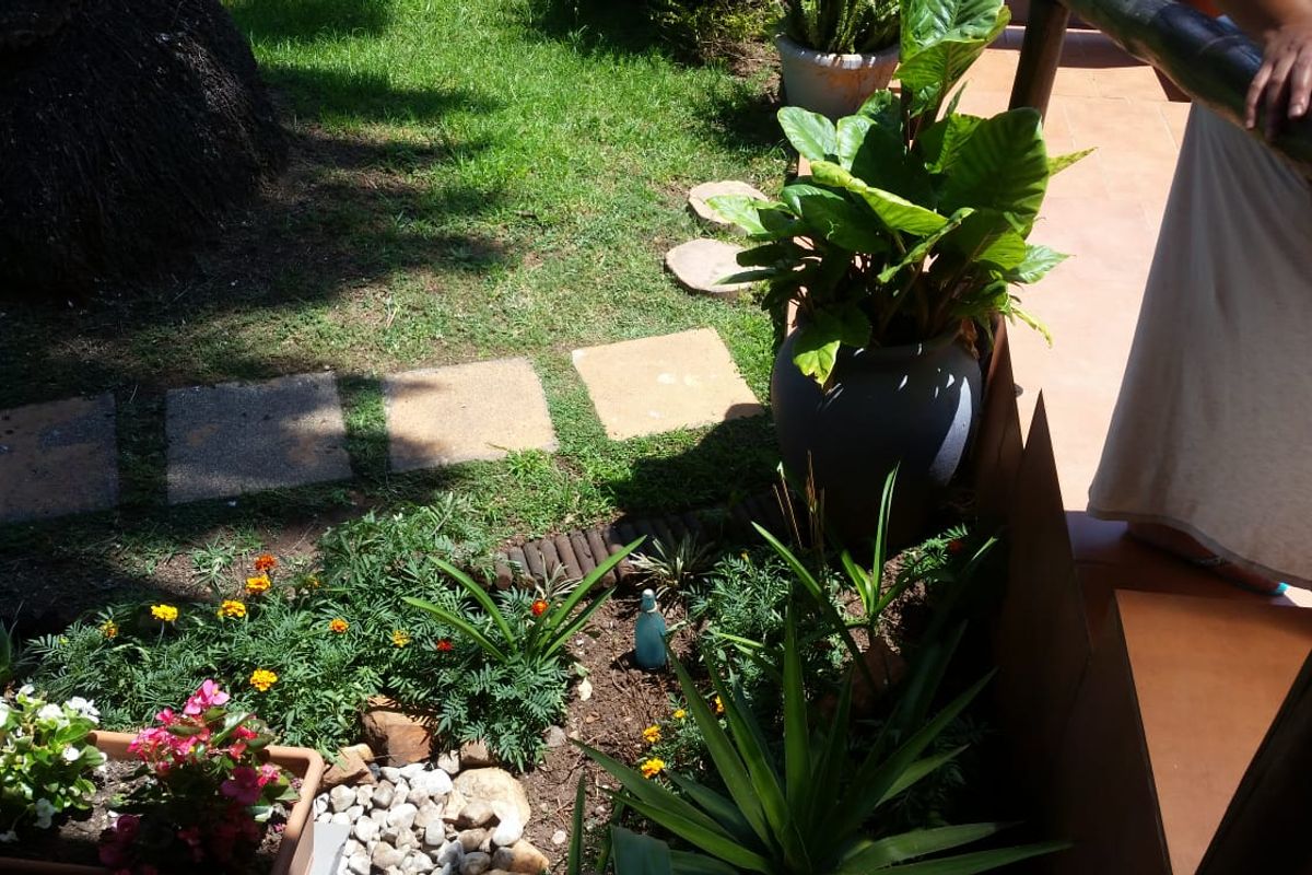 Stylish and Secure 3 Bedroom For Sale in Crosby  - Photo 4