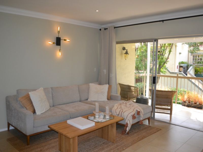 Fully Furnished 2 Bed 1 Bath Rental at Del Prado - Photo 4