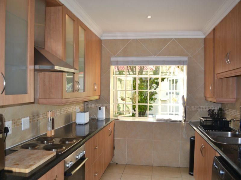 Fully Furnished 2 Bed 1 Bath Rental at Del Prado - Photo 10