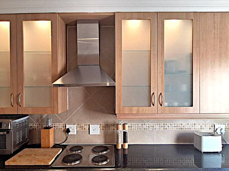 Fully Furnished 2 Bed 1 Bath Rental at Del Prado - Photo 9