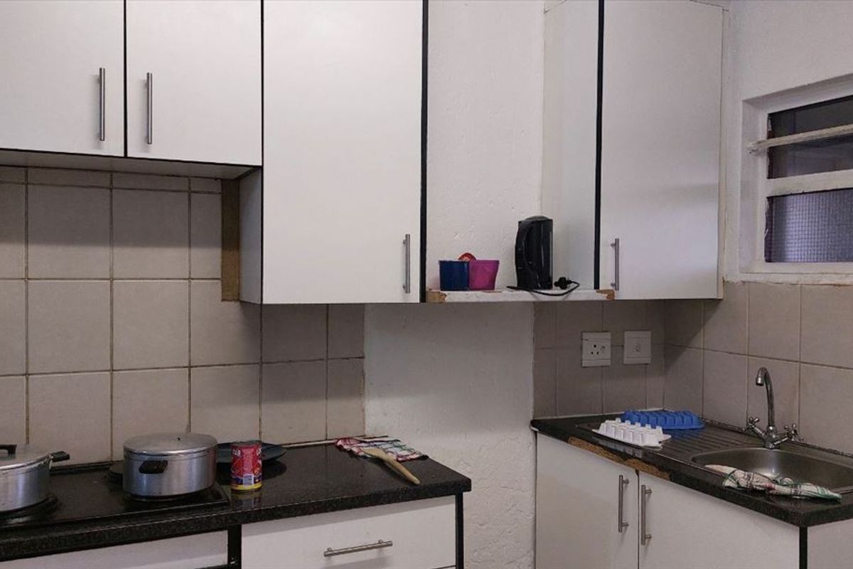 Charming Property Features - Photo 2