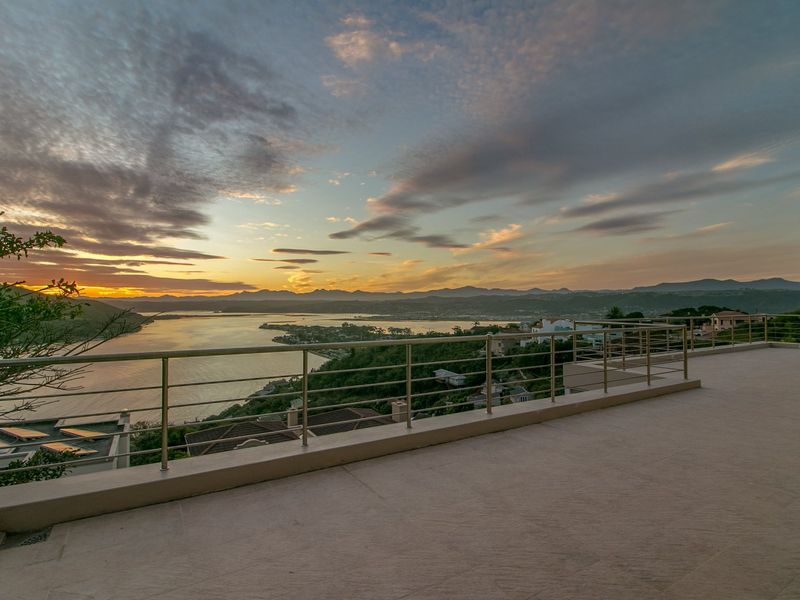 Panoramic Pleasure from this Knysna Heads Home. - Photo 2
