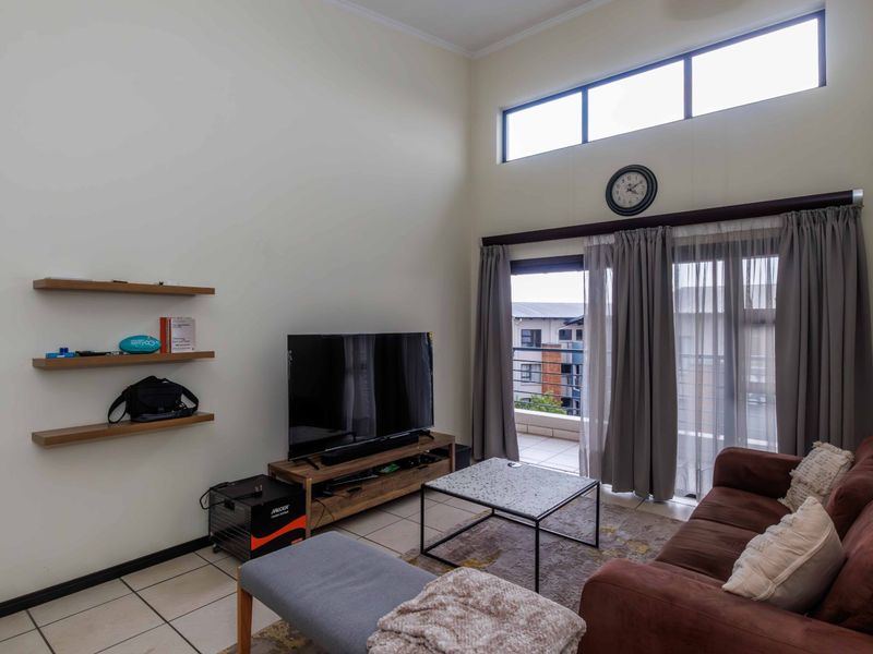 Well-Priced 2-Bed, 2-Bath Unit in Greenstone Gate - Photo 5