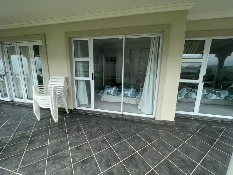 Pristine Luxury Beach Apartment In Upmarket Estate - Photo 2