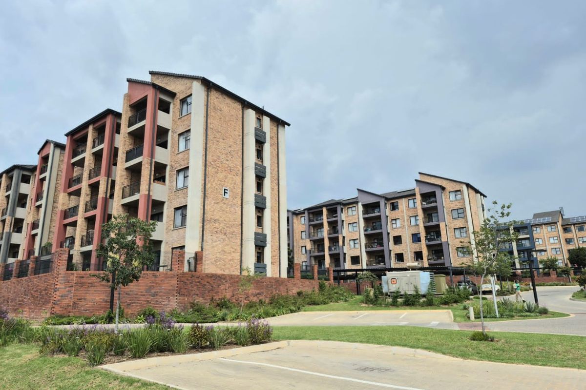 Exclusive Retirement Living 2 Bedroom 1 Bathroom Ground floor North Riding  - Photo 2