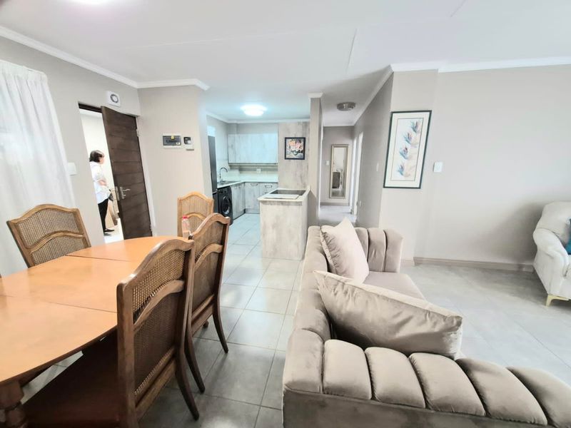 Exclusive Retirement Living 2 Bedroom 1 Bathroom Ground floor North Riding  - Photo 8