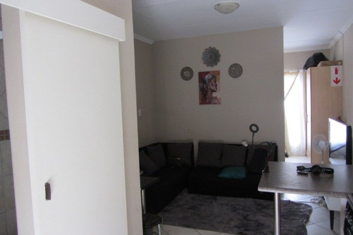 Another popular Bains Game Lodge up for grabs. - Photo 3