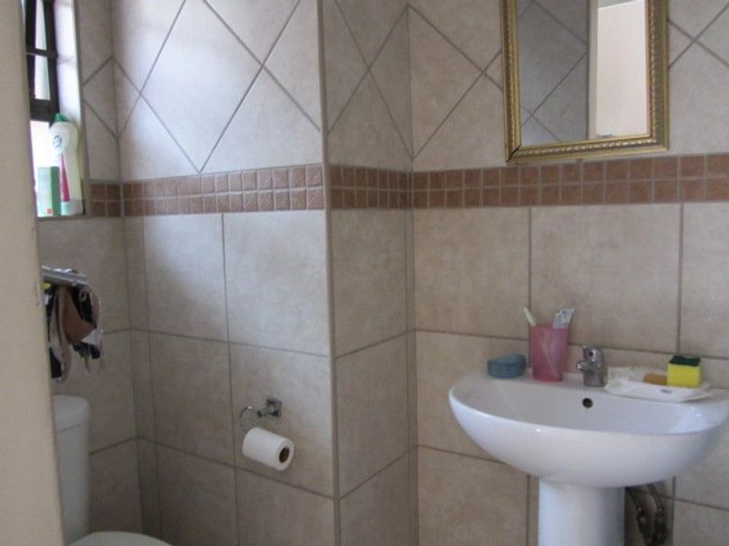 Another popular Bains Game Lodge up for grabs. - Photo 4