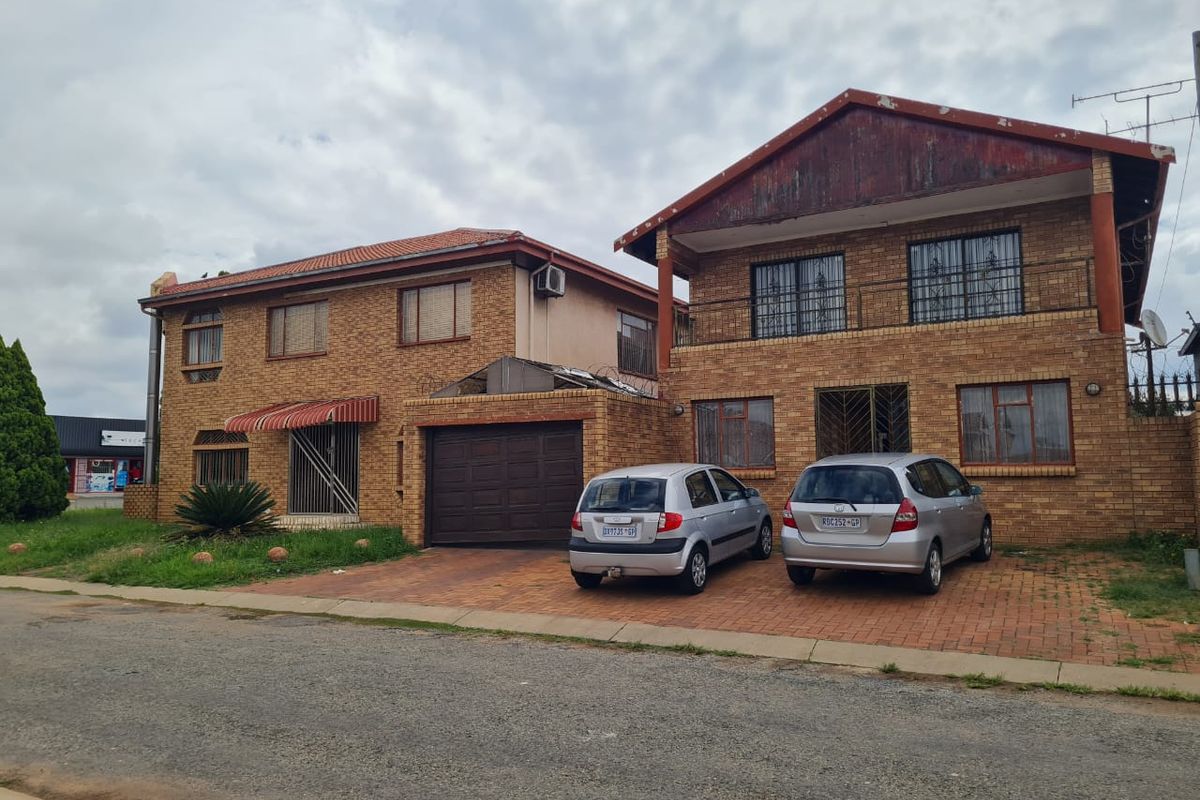 2 houses on 1 property with potential for a 3rd residence - Photo 2