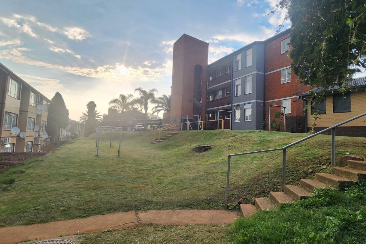 Perfect Starter Home for First Time Buyers or Investors. - Photo 3