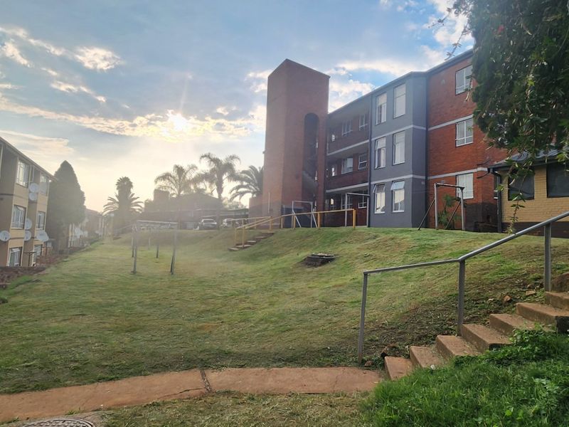 Perfect Starter Home for First Time Buyers or Investors. - Photo 3