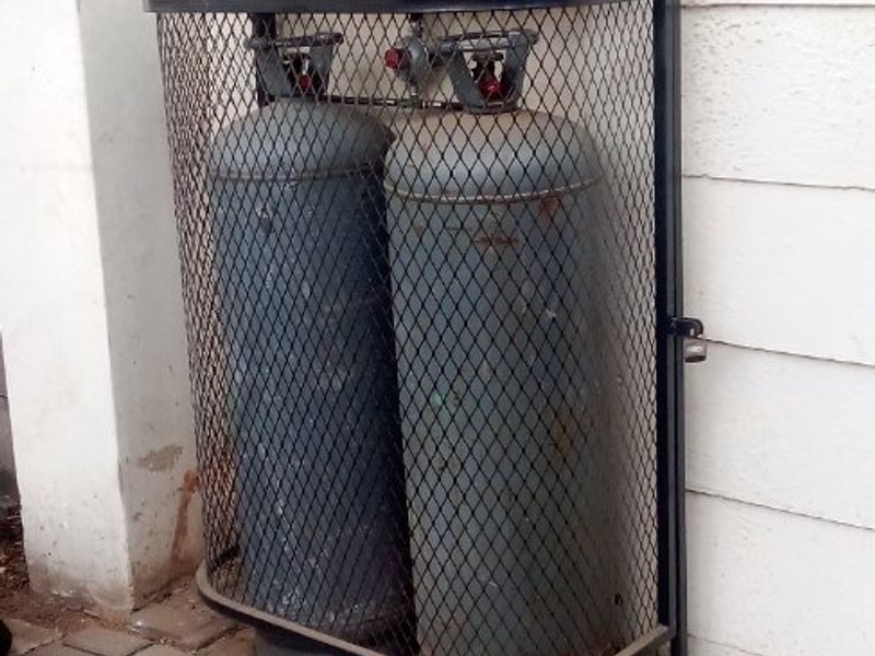 Investment Property - Photo 4