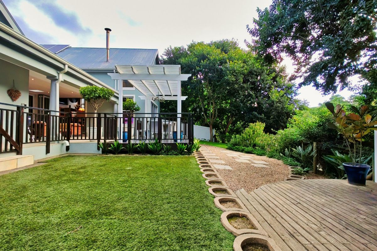 Charming Riverside Retreat with Modern Comforts - Photo 2