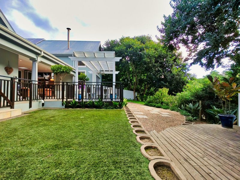 Charming Riverside Retreat with Modern Comforts - Photo 2