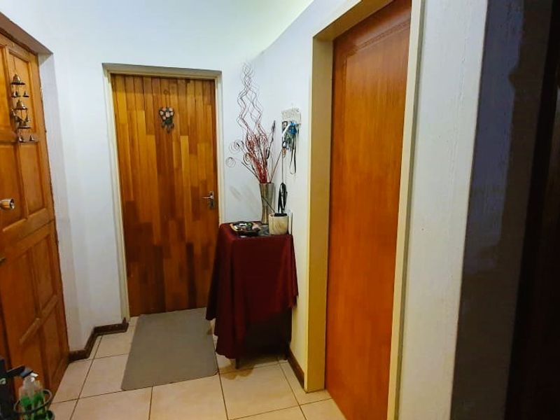 Huge Family Home for sale - Photo 3