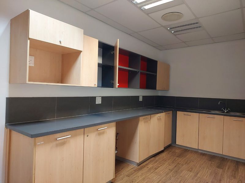 Premium Fully Fitted Office Space in Ballyoaks Office Park, Bryanston - Photo 8