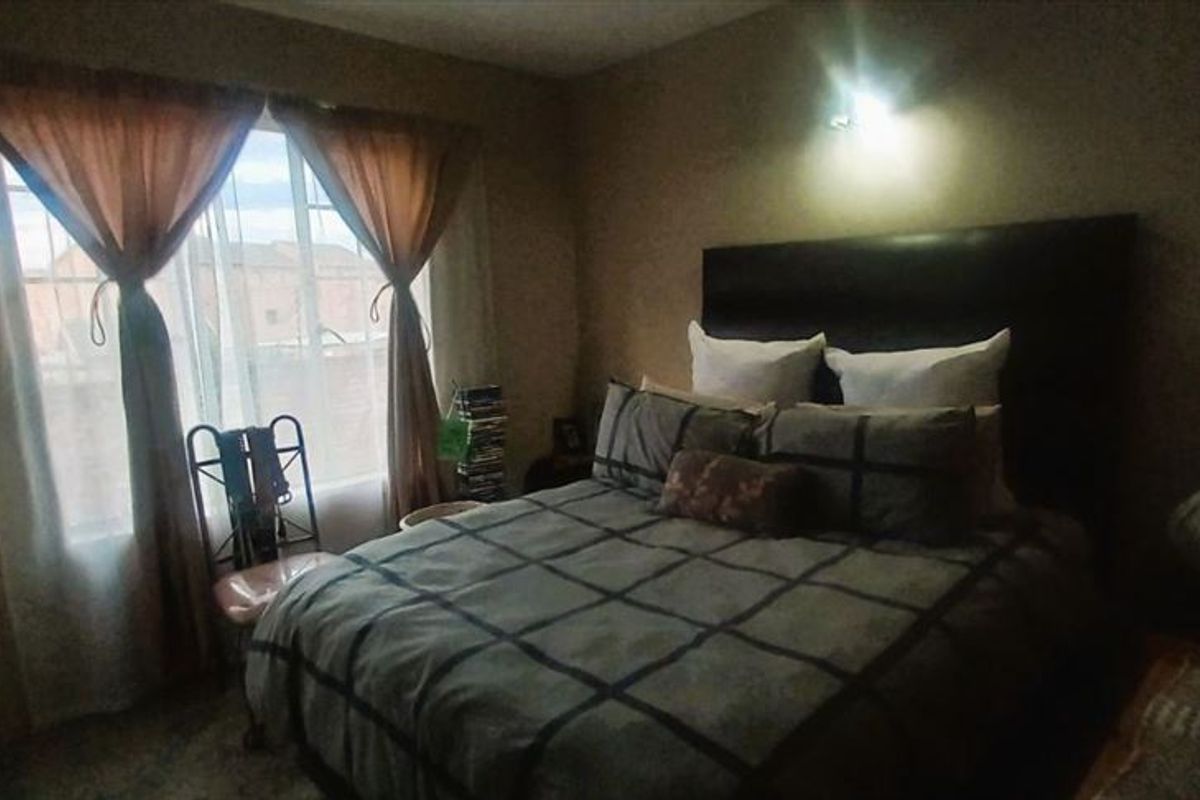 Charming Home with Practical Features - Photo 3