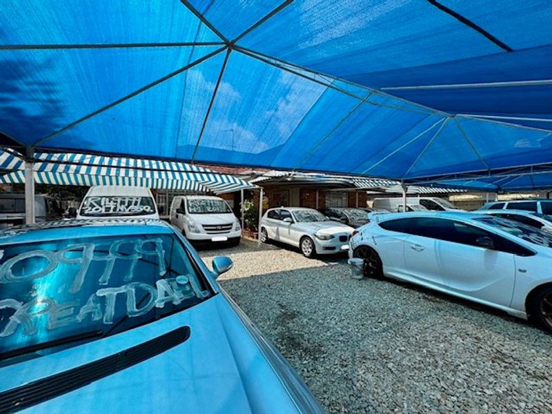 Spacious Home with Potential for Business or Family Living - Photo 3