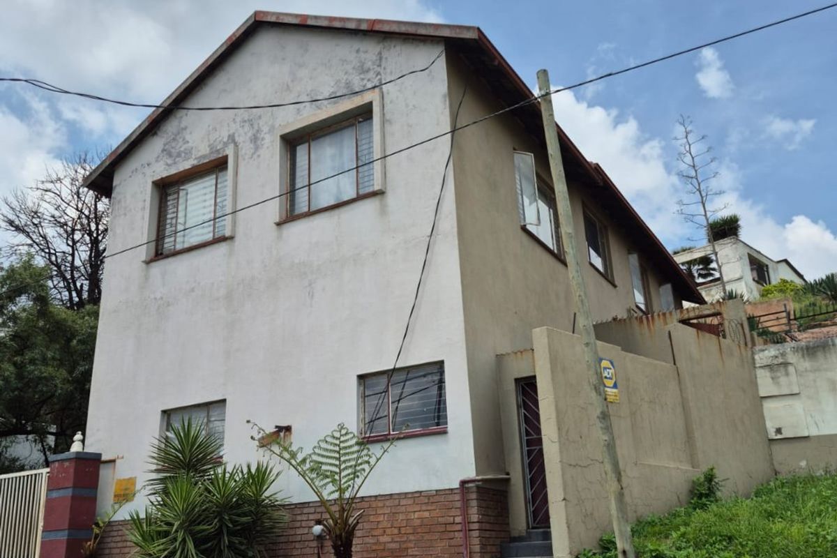 Multi Let Property for Sale in Hurst Hill. Endless potential. - Photo 4