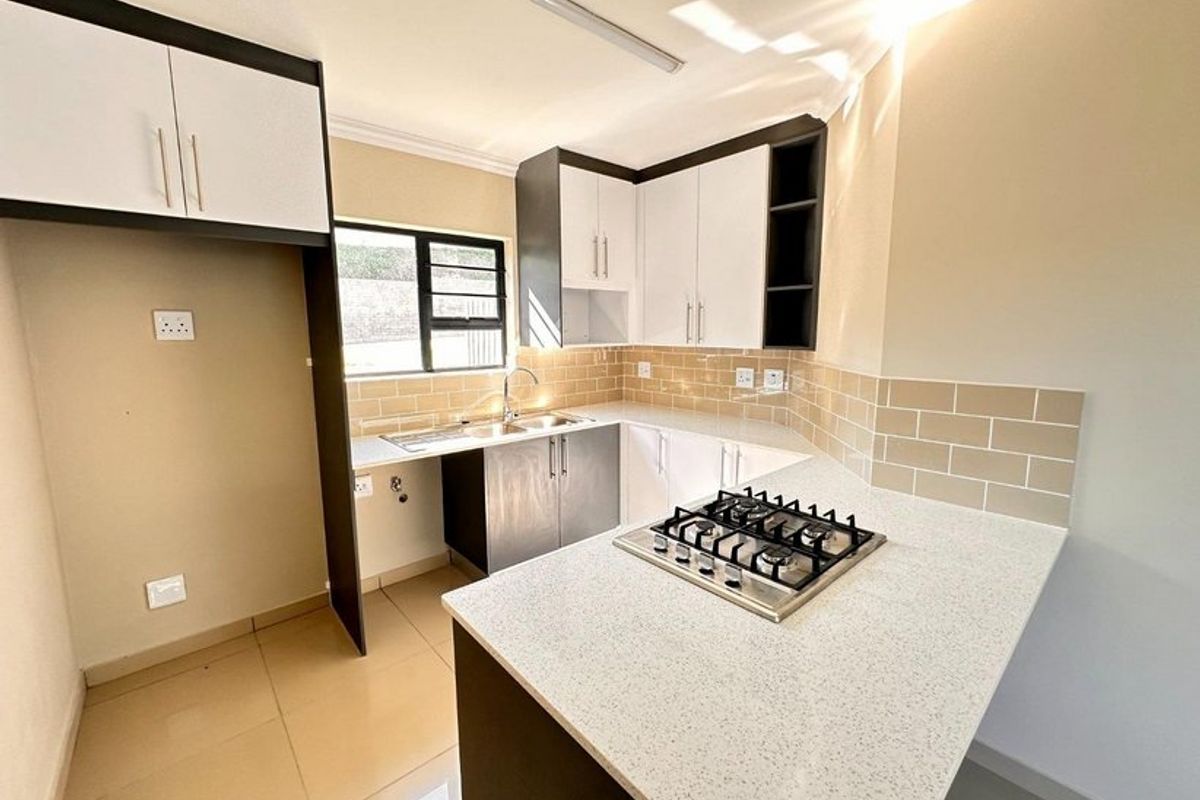 Abbotsford-Be the first, Priced Reduced!!!! - Photo 2