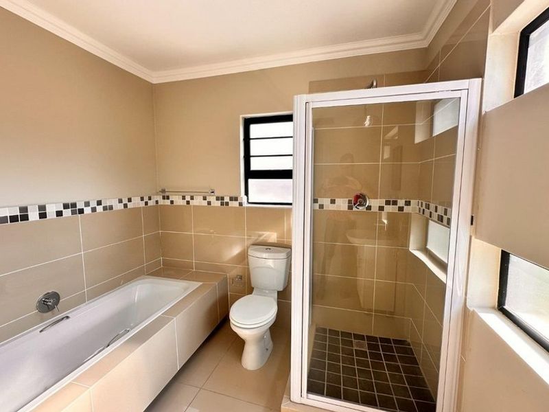 Abbotsford-Be the first, Priced Reduced!!!! - Photo 10