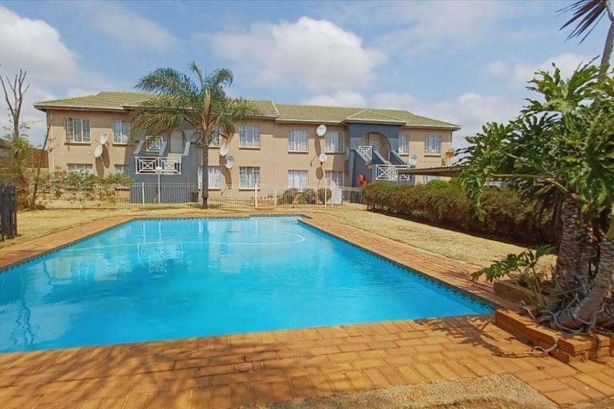 A Spacious and Versatile Family Home - Photo 3