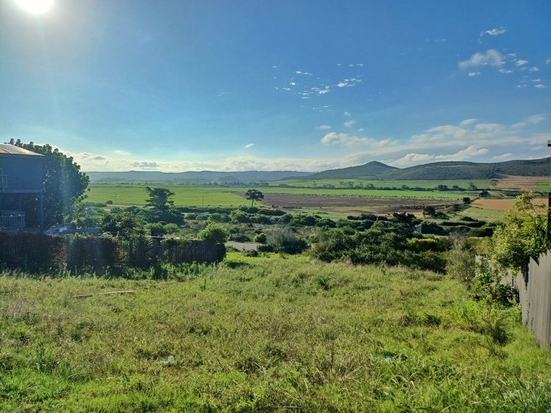Vacant Stand with Beautiful Mountain Views - Photo 8