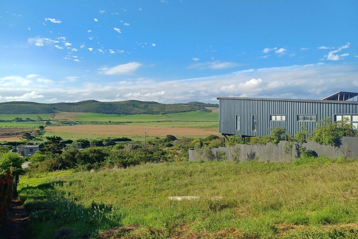 Vacant Stand with Beautiful Mountain Views - Photo 2