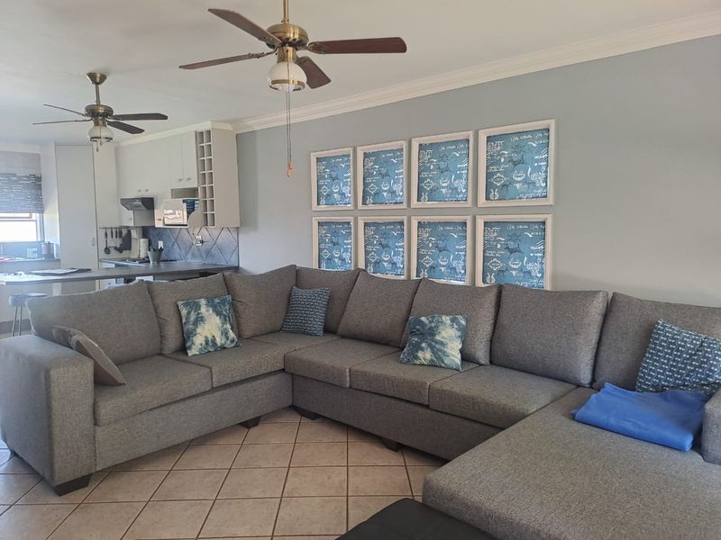 Furnished 4 Bedroom Home in Secure Vaal Marina Complex - Photo 3