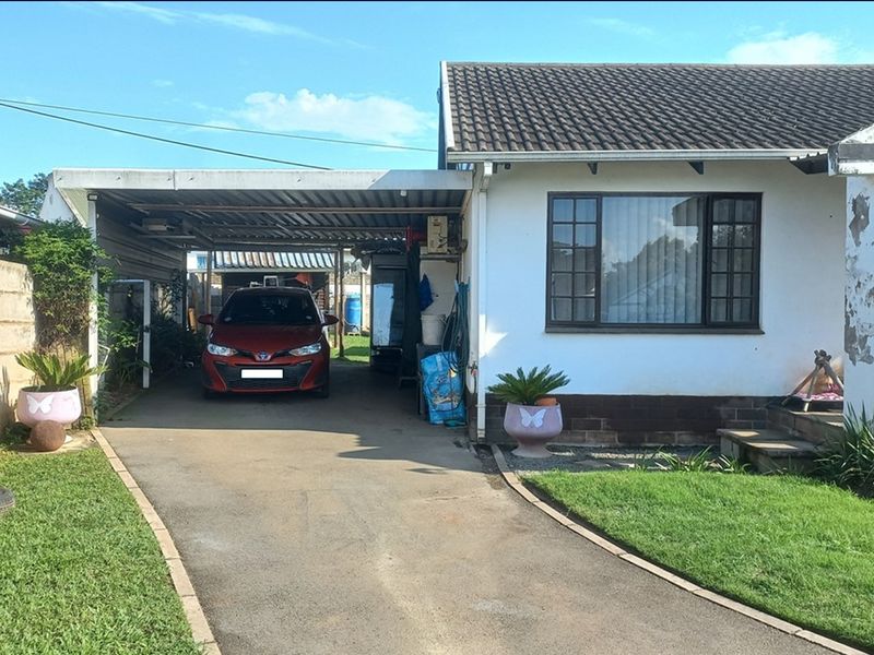 Calling Young Families, First-Time Buyers, or Savvy Investors - Charming 2 Bedroom Home in a Secure Complex - Photo 4