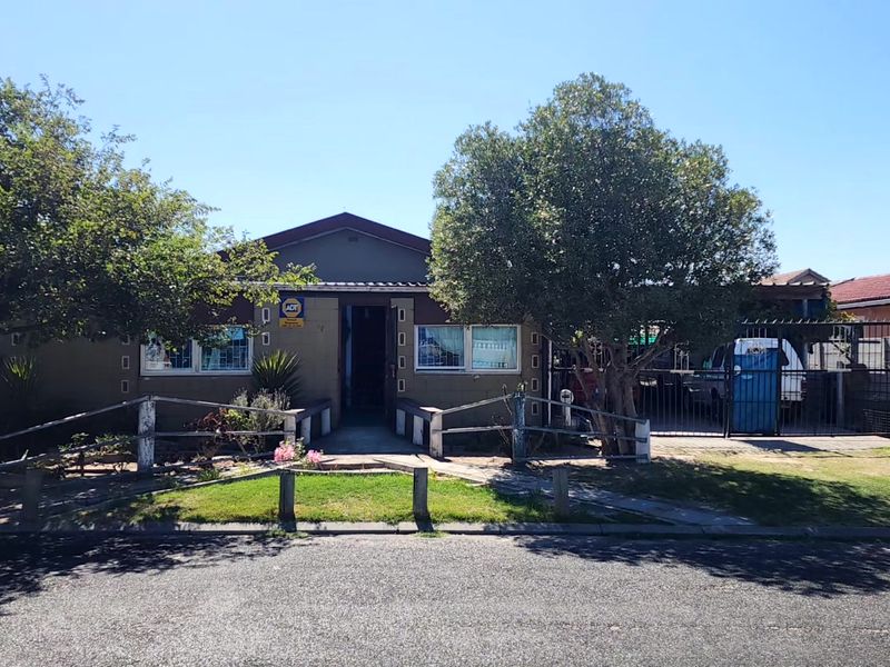 3 Bedroom home for sale in Forest Glade - Photo 3