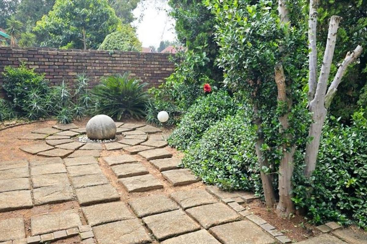 Charming and Functional Home with Essential Features - Photo 3