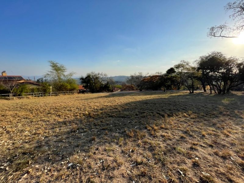 Vacant Stand In Sought After Wild Fig Country Estate  - Photo 3