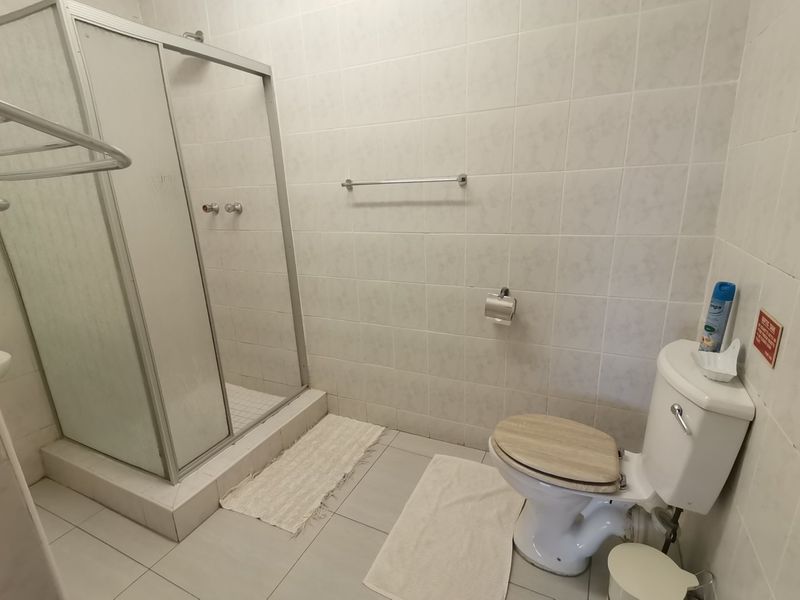 Holiday accommodation that walking distance to the beach.  - Photo 10