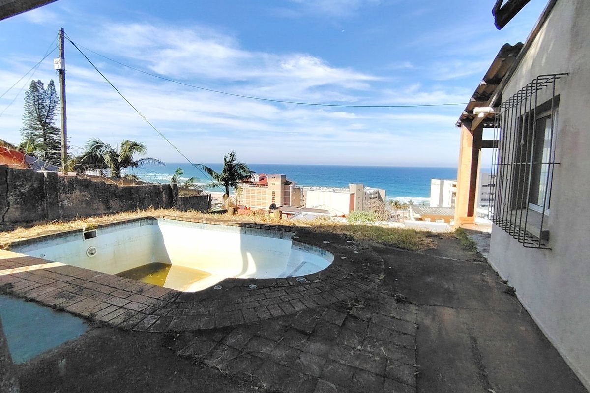 Fixer Upper 180 degree sea view.  - Photo 3