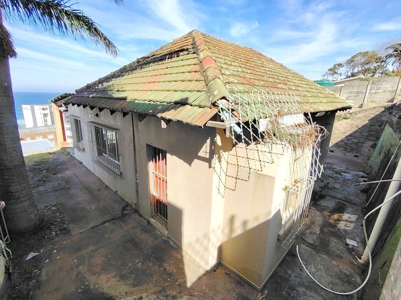 Fixer Upper 180 degree sea view.  - Photo 8
