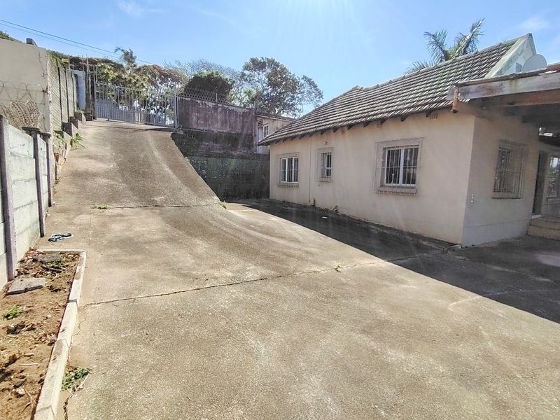 Fixer Upper 180 degree sea view.  - Photo 9