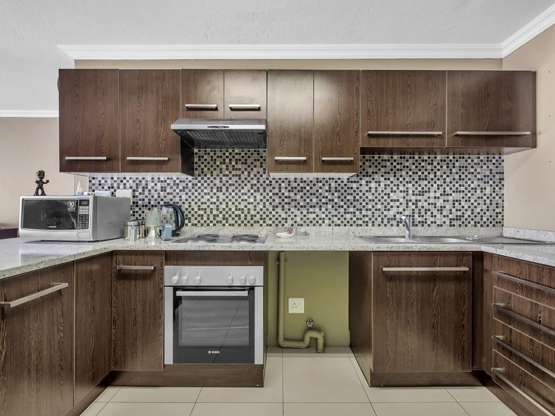 2 Bedroom Apartment in Solheim - Photo 4