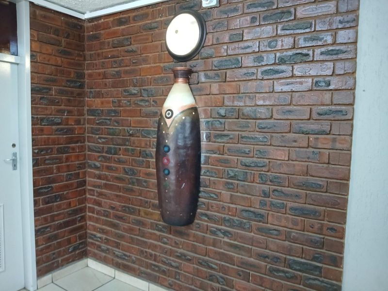 On Top of the World overlooking Embassies & The Union Buildings - Photo 6