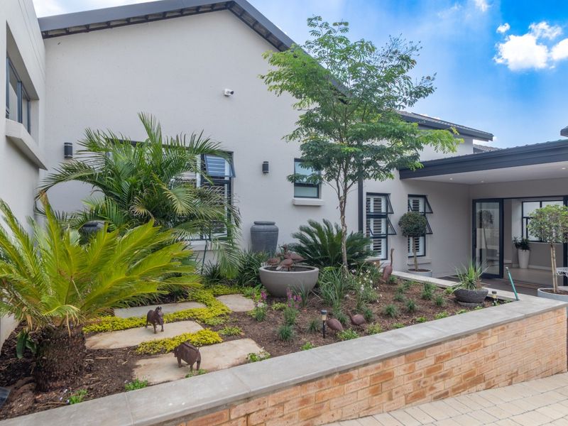 SERIOUS SELLER -  - SECURE ESTATE SUMMER WINDS - 5 BEDROOMS - 4 EN-SUITE - OFF THE GRID - Photo 5