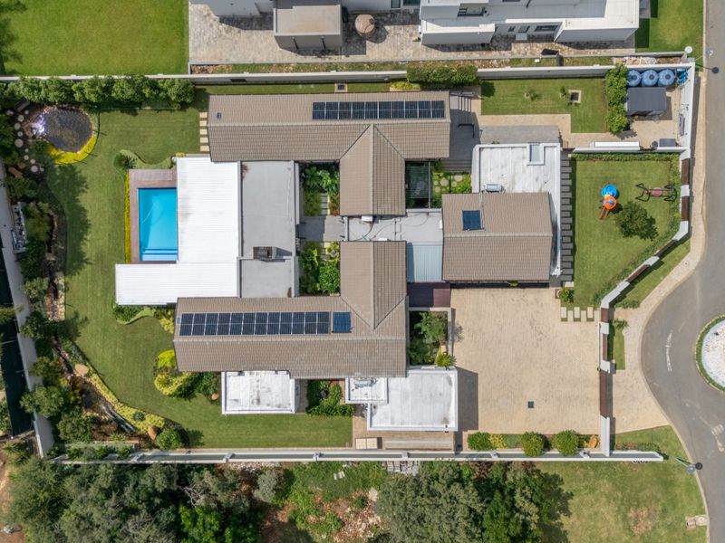 SERIOUS SELLER -  - SECURE ESTATE SUMMER WINDS - 5 BEDROOMS - 4 EN-SUITE - OFF THE GRID - Photo 2