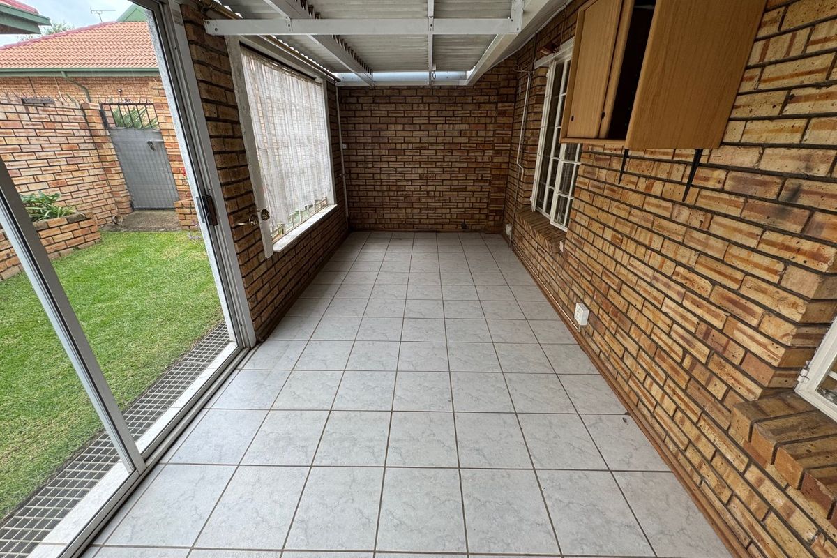 Property Features - Photo 5