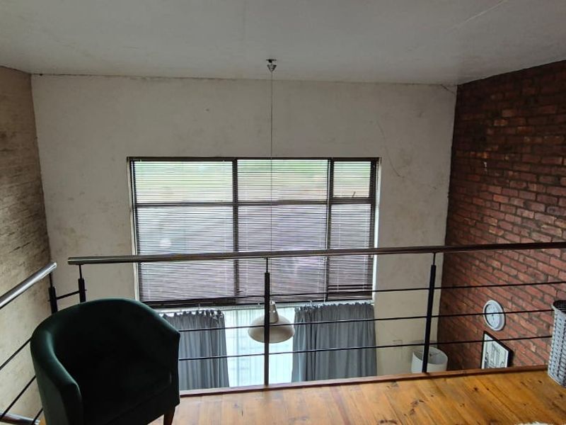 Funky modern investment opportunity  - Photo 5