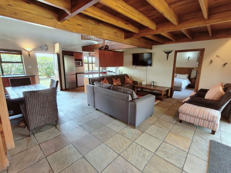 Tranquil Thatch home for sale in a secure family orientated complex - Photo 9