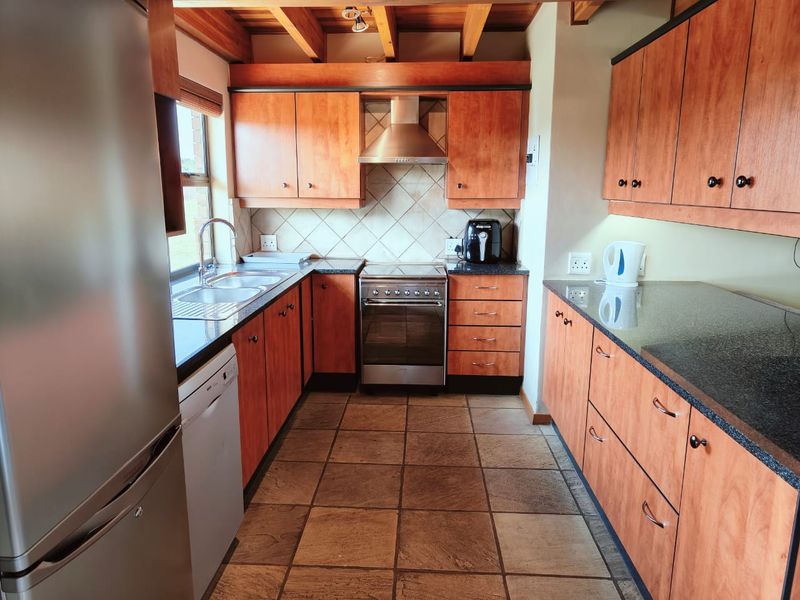 Tranquil Thatch home for sale in a secure family orientated complex - Photo 7